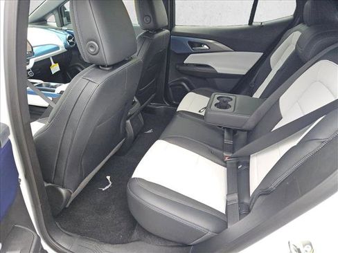 New 2026 Chevrolet Equinox EV LT image 16