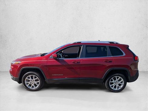 Used 2016 Jeep Cherokee Latitude image 8