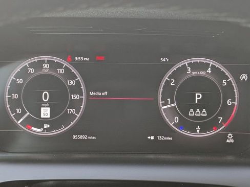 Used 2020 Land Rover Discovery Sport SE image 25