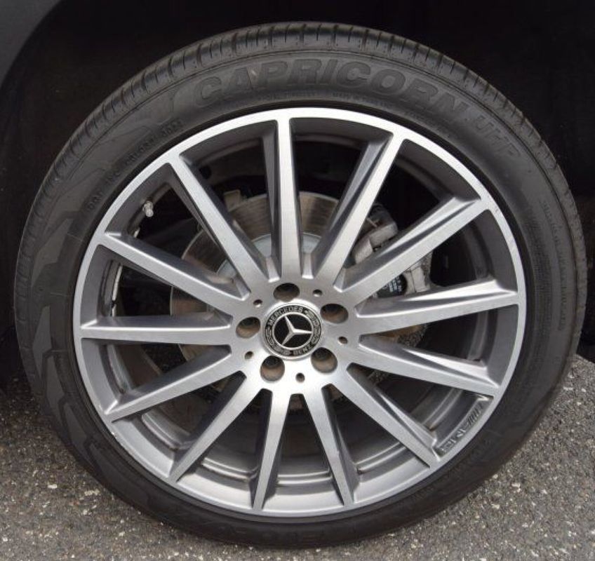 Used 2022 Mercedes-Benz GLB 250 4MATIC image 18