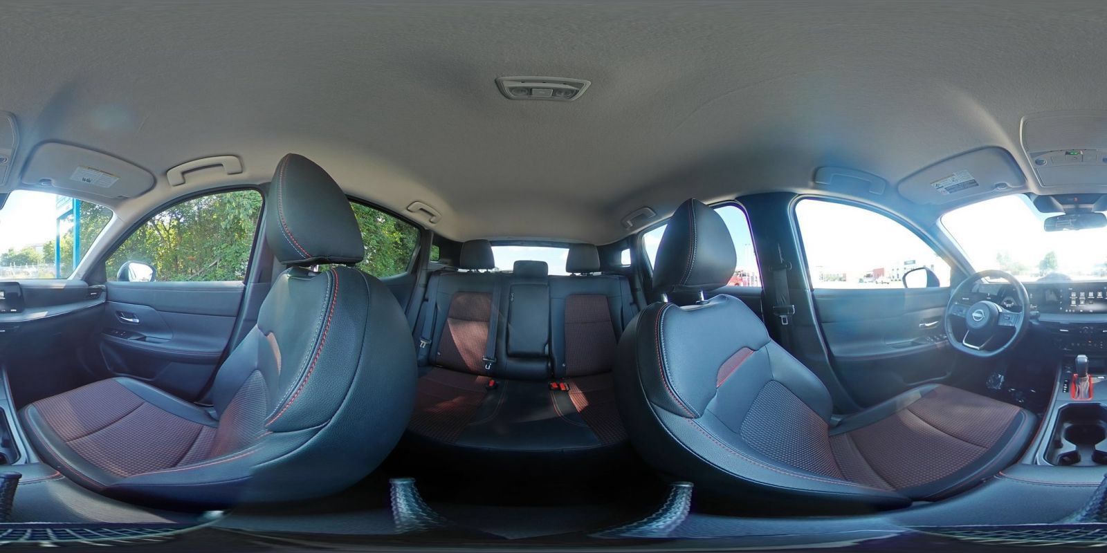 Used 2026 Nissan Kicks SR AWD/4WD image 40