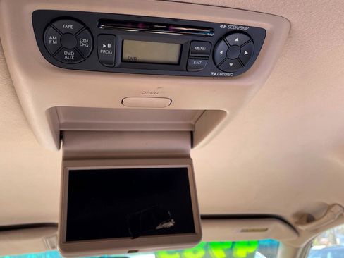 Used 2004 Honda Odyssey EX-L image 12