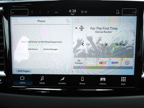 New 2025 Chrysler Voyager LX image 20