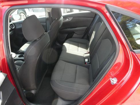 Used 2020 Kia Forte LXS image 26