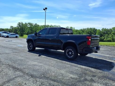 Used 2025 Chevrolet Silverado 1500 ZR2 w/ Technology Package AWD/4WD image 12
