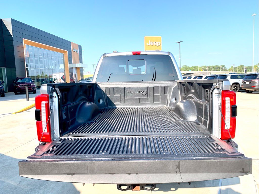 Used 2024 Ford F250 4x4 Crew Cab Super Duty image 20