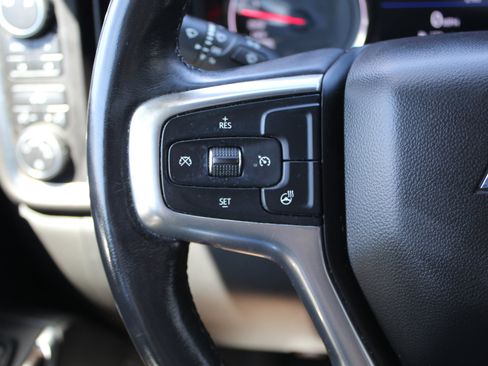 Used 2019 Chevrolet Silverado 1500 LT w/ True North Edition AWD/4WD image 29