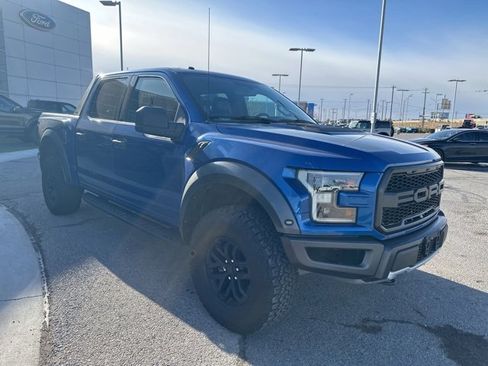 Used 2017 Ford F150 Raptor w/ Equipment Group 801A Mid image 3