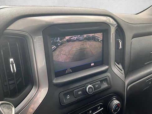 Used 2021 Chevrolet Silverado 1500 Custom image 23
