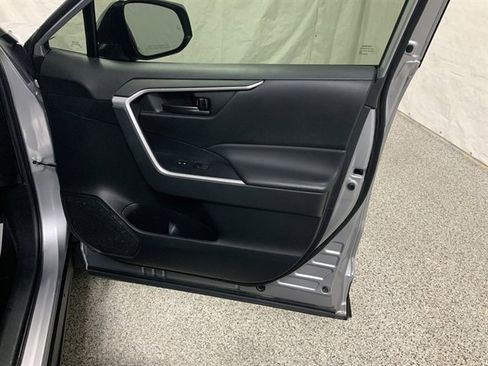 Used 2023 Toyota RAV4 LE image 21