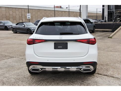 Used 2023 Mercedes-Benz GLC 300 image 6