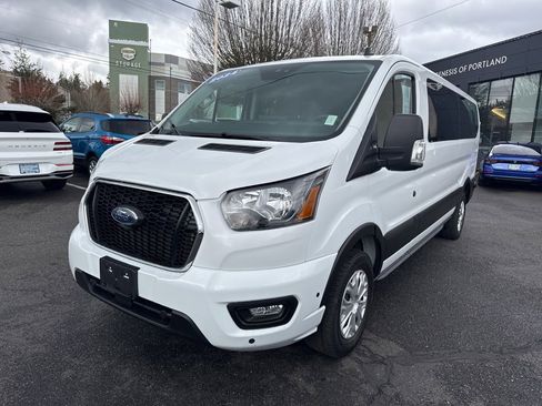 Used 2024 Ford Transit 350 XLT image 2