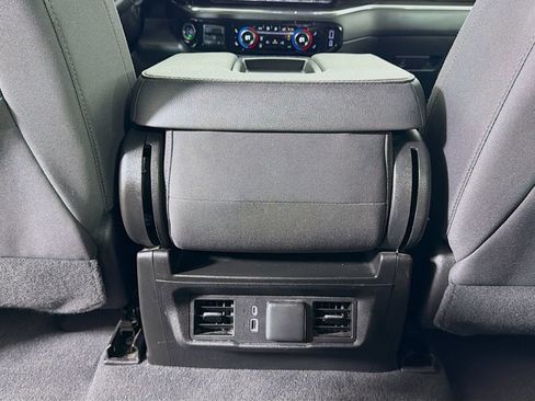 Used 2024 Chevrolet Silverado 1500 LT AWD/4WD image 26