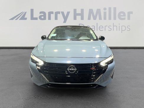 New 2025 Nissan Sentra SR image 8