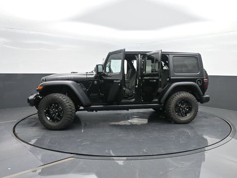 Used 2026 Jeep Wrangler Willys image 45
