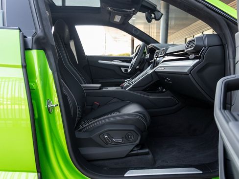 Used 2024 Lamborghini Urus S image 44