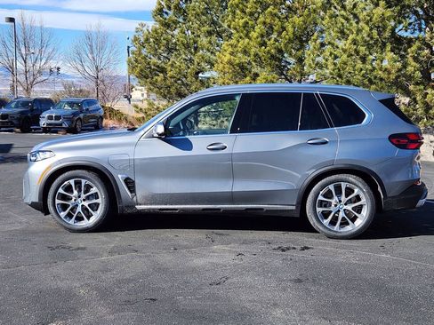 New 2026 BMW X5 xDrive50e w/ Executive Package AWD/4WD image 2
