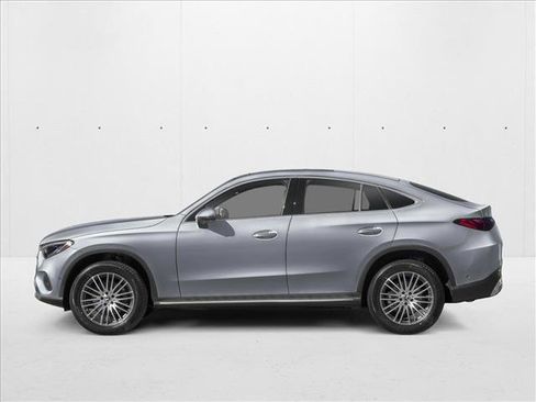 New 2026 Mercedes-Benz GLC 300 4MATIC image 3