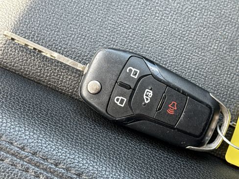 Used 2021 Ford Transit Connect XL FWD image 28