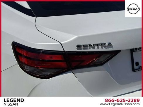 Certified 2023 Nissan Sentra SV w/ SV Premium Package FWD image 11