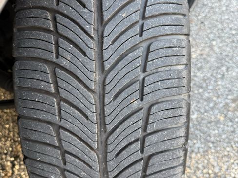 Used 2015 Dodge Challenger SXT Plus w/ Driver Convenience Group image 32