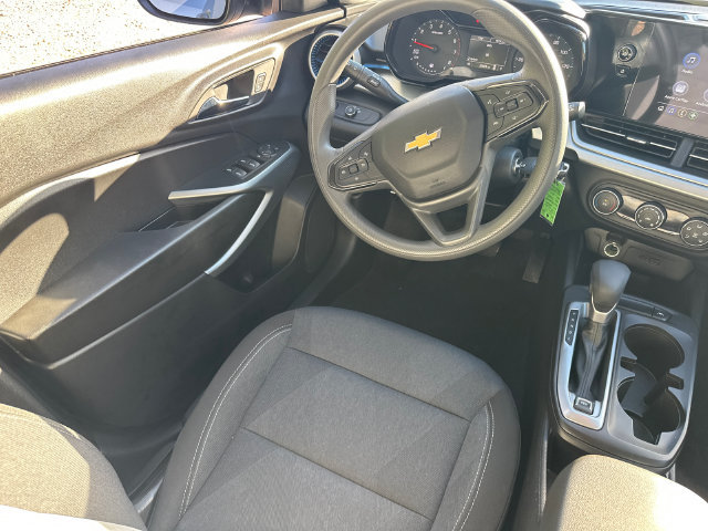 Certified 2026 Chevrolet Trax LS FWD image 20