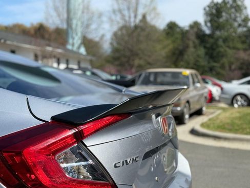 Used 2018 Honda Civic Si image 15