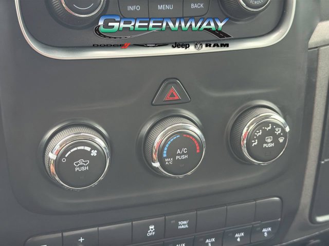 Used 2018 RAM 3500 Tradesman w/ Chrome Appearance Group AWD/4WD image 19
