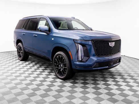 New 2026 Cadillac Escalade Sport w/ LPO, ONYX Package AWD/4WD image 7