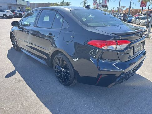 Used 2020 Toyota Corolla SE image 3