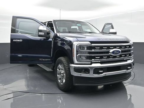 Used 2024 Ford F250 Lariat w/ Lariat Ultimate Package AWD/4WD image 66
