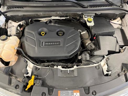 Used 2016 Lincoln MKC Select image 21