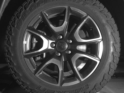 Used 2025 Jeep Compass Trailhawk AWD/4WD image 12