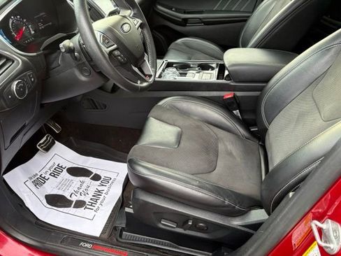 Used 2020 Ford Edge ST w/ Equipment Group 401A AWD/4WD image 14