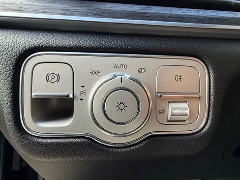 Used 2022 Mercedes-Benz GLE 450 4MATIC image 25