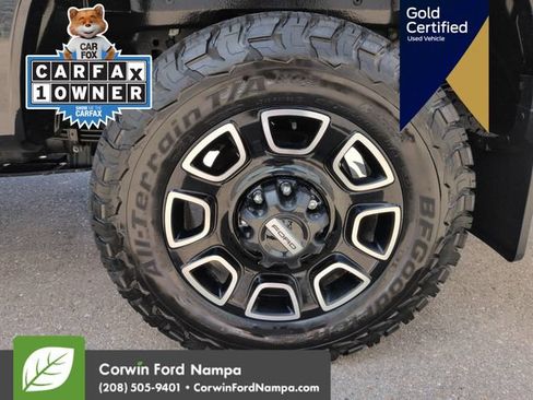 Certified 2026 Ford F350 Platinum w/ FX4 Off-Road Package AWD/4WD image 37
