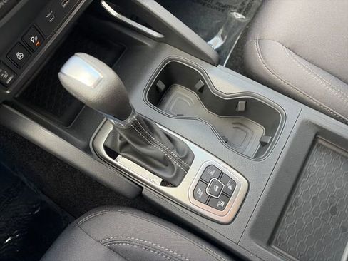 New 2026 Nissan Frontier 4x4 Crew Cab image 23