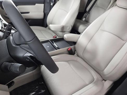 Used 2026 Honda Odyssey EX-L image 14