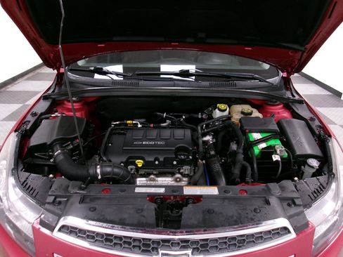 Used 2013 Chevrolet Cruze LT w/ Enhanced Safety Package image 18