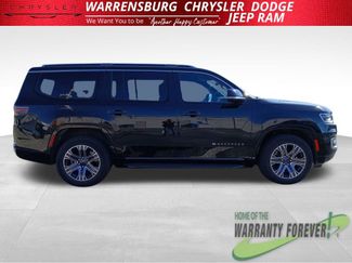Used 2024 Jeep Wagoneer Series II w/ Flexible Seating Group AWD/4WD video 2