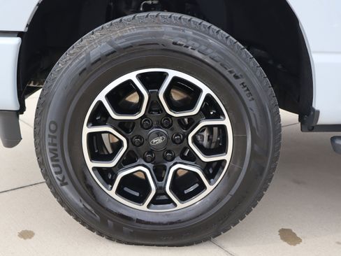 Used 2022 Ford F150 XLT w/ Equipment Group 302A High image 30