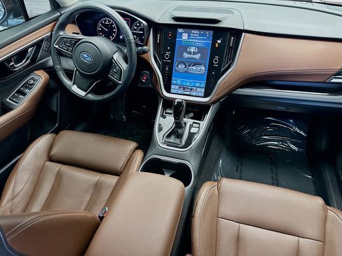 Used 2023 Subaru Outback Touring image 13