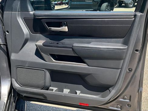 Certified 2024 Toyota Sequoia SR5 AWD/4WD image 11