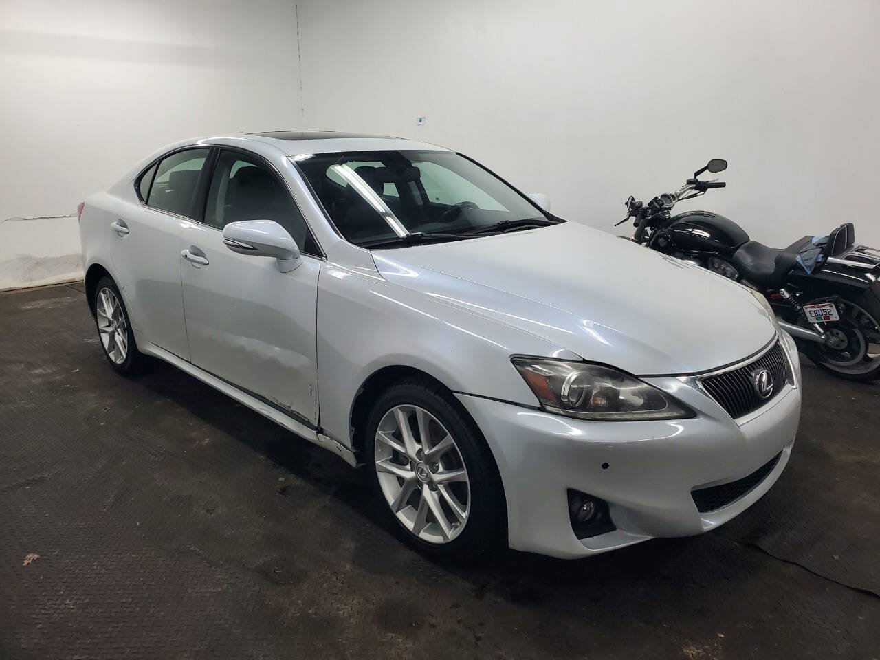 Used 2011 Lexus IS 250 AWD w/ Luxury Plus Value Edition image 3