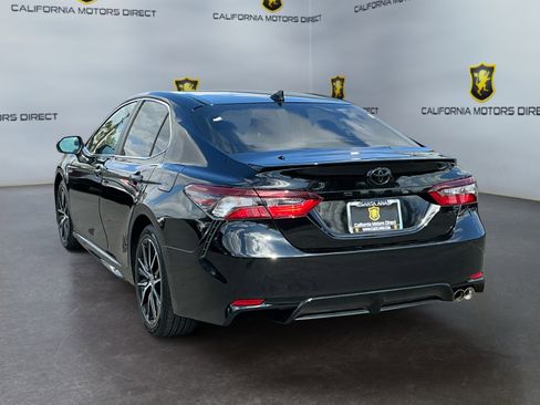 Used 2022 Toyota Camry SE w/ Carpet Mat Package (TMS) image 7