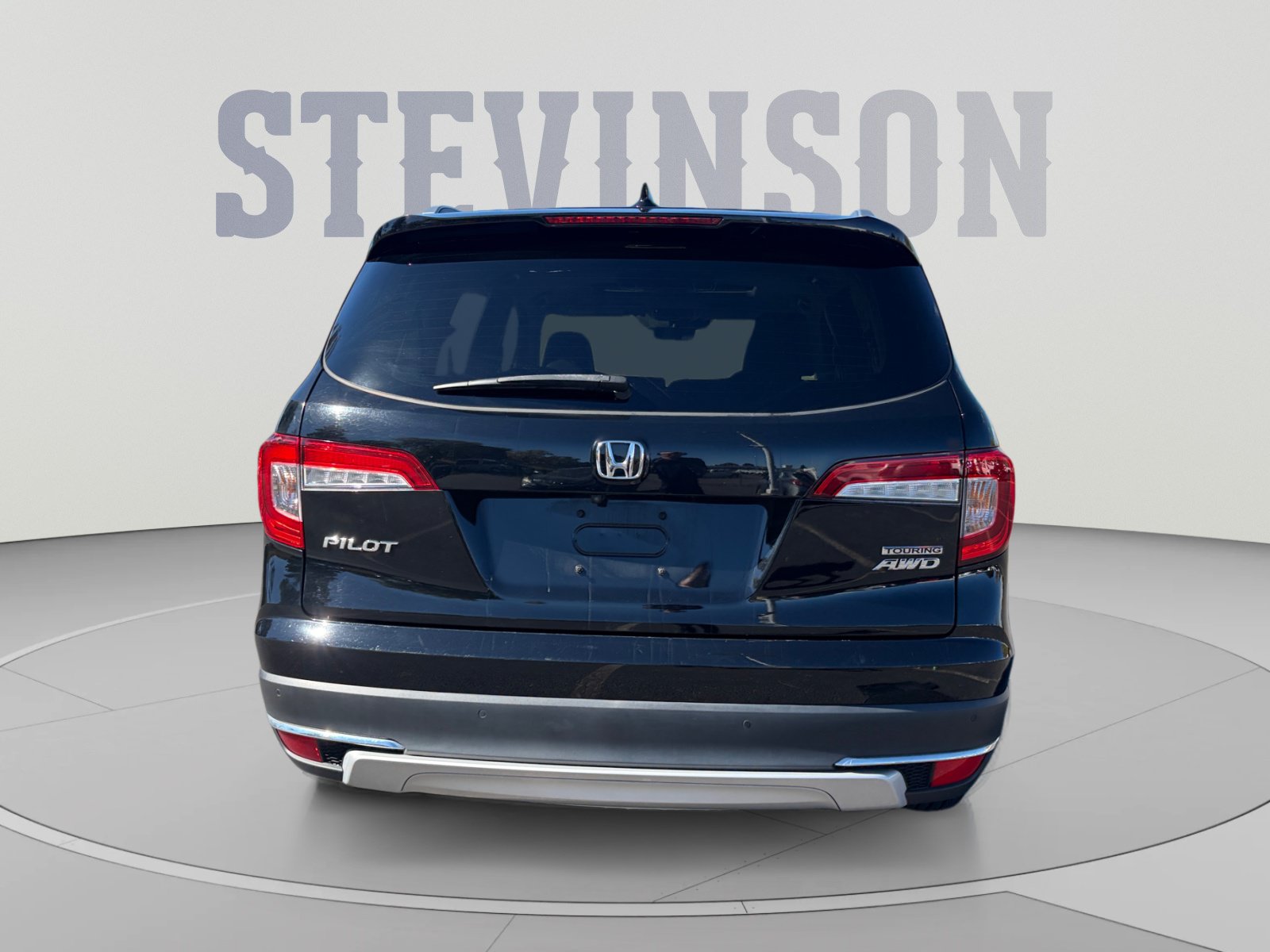 Used 2020 Honda Pilot Touring image 4