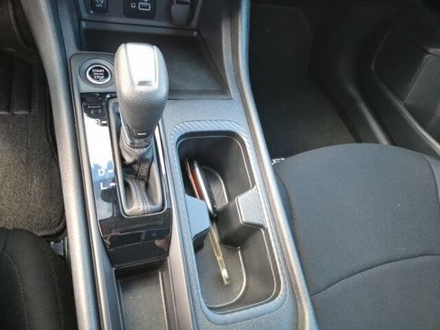 Used 2024 Nissan Sentra S image 23