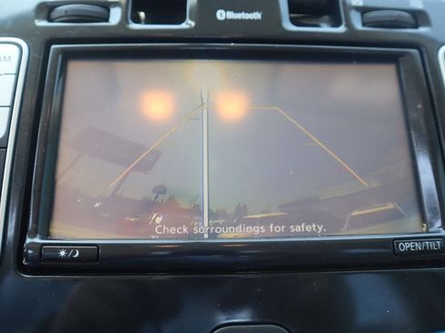 Used 2012 Nissan Leaf SL image 15