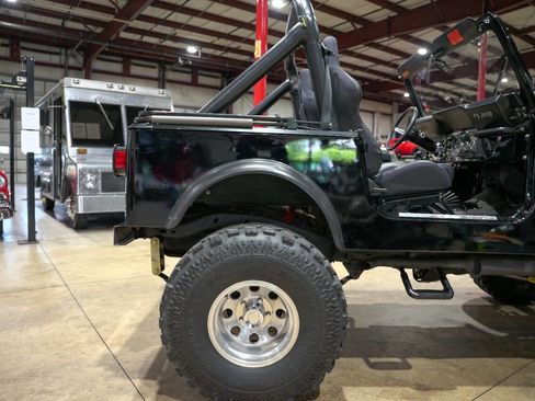 Used 1986 Jeep CJ 7 image 8