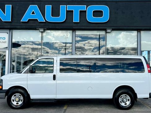Used 2013 Chevrolet Express 3500 LT w/ LT Preferred Equipment Group image 25